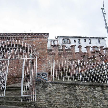 B&B I Colori Dell'Arcobaleno Belvedere Langhe Exterior foto