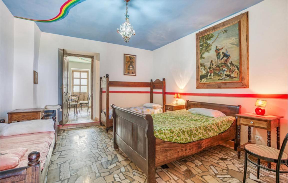 B&B I Colori Dell'Arcobaleno Belvedere Langhe Exterior foto